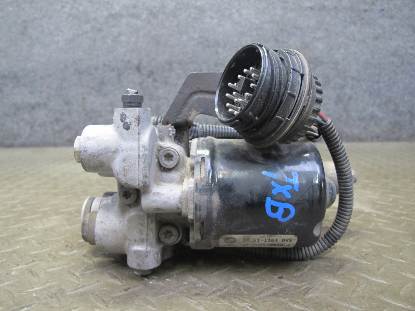 96-99 BMW E36 328iC Anti-lock Brake ABS Pump Module Unit 1164095 OEM