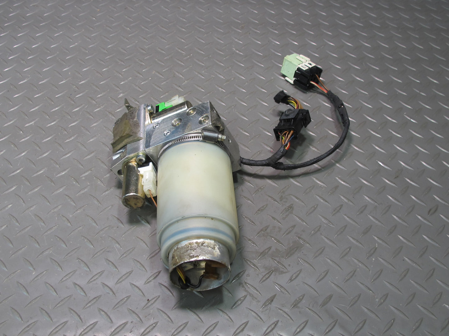 01-06 BMW E46 330ci Convertible TOP Roof Hydraulic Pump Motor 8234530 OEM