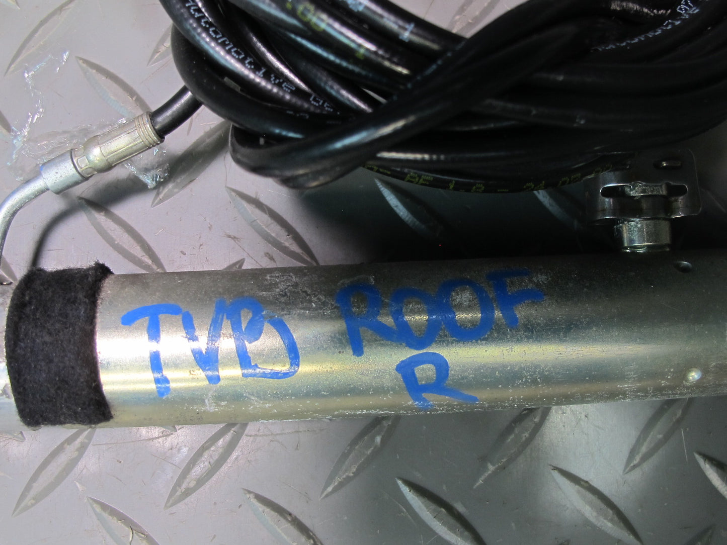 01-06 BMW E46 330ci Convert TOP Roof Hydraulic Shock Cylinder Hose Line Set OEM