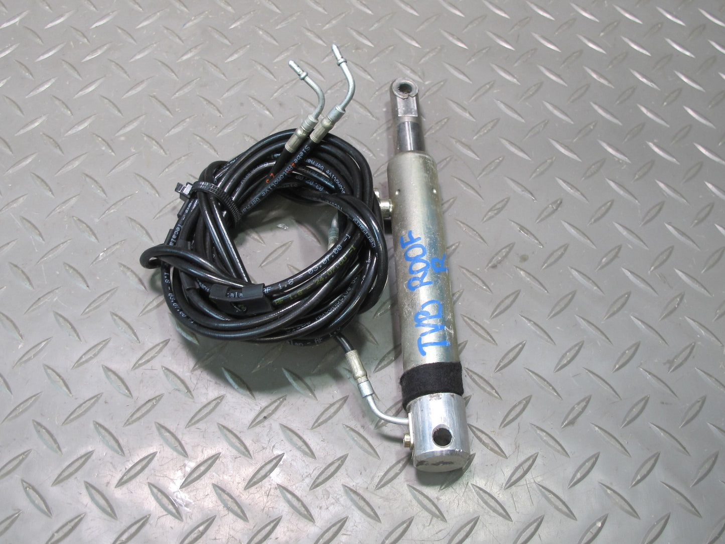 01-06 BMW E46 330ci Convert TOP Roof Hydraulic Shock Cylinder Hose Line Set OEM