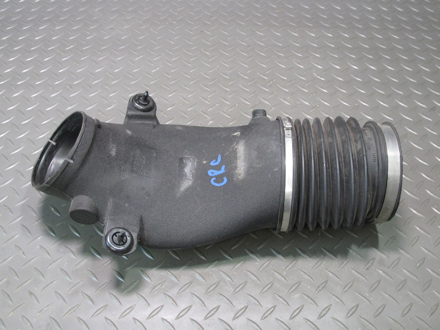 97-00 Chevrolet Corvette C5 Air Intake Duct Tube Bridge w Pipe Hose 88K OEM