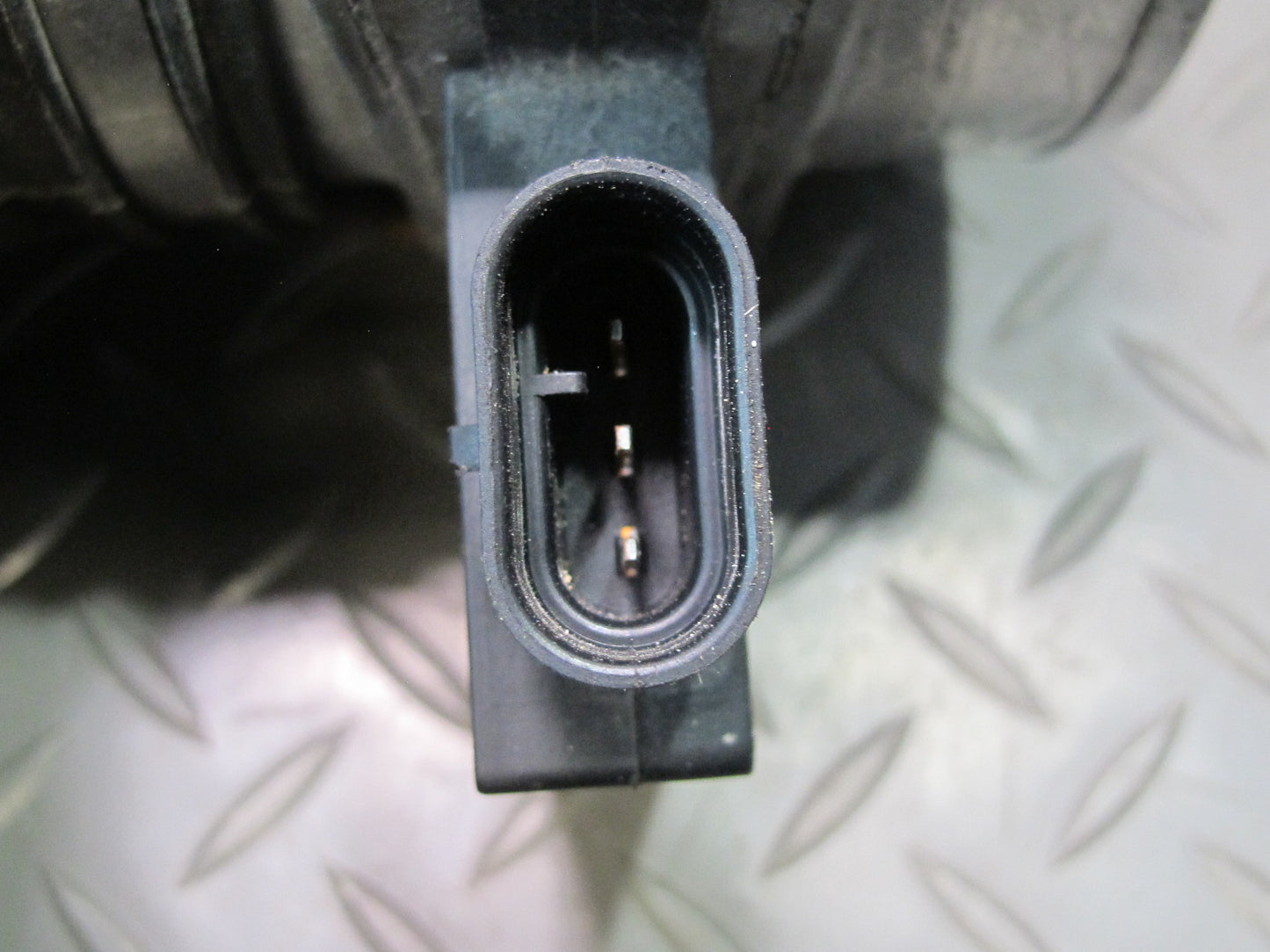 98-00 Chevrolet Corvette C5 Air Intake Cleaner Box MAF Sensor Duct Set OEM