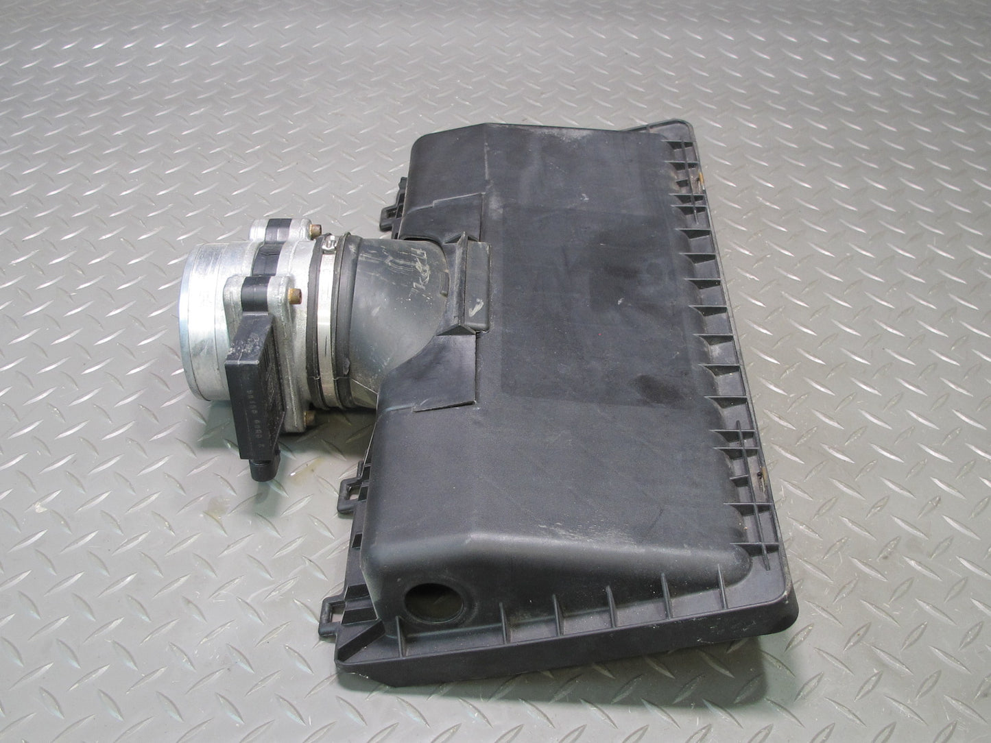 98-00 Chevrolet Corvette C5 Air Intake Cleaner Box MAF Sensor Duct Set OEM