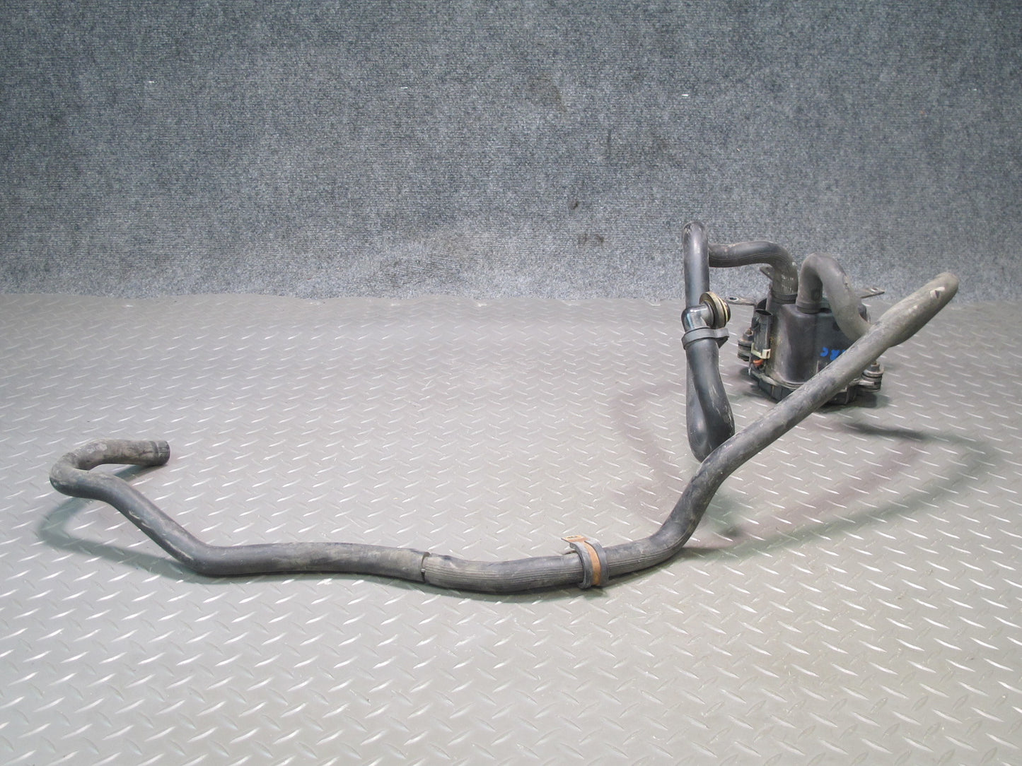 97-99 Chevrolet Corvette C5 Secondary Air Injection Smog Pump w Pipes OEM