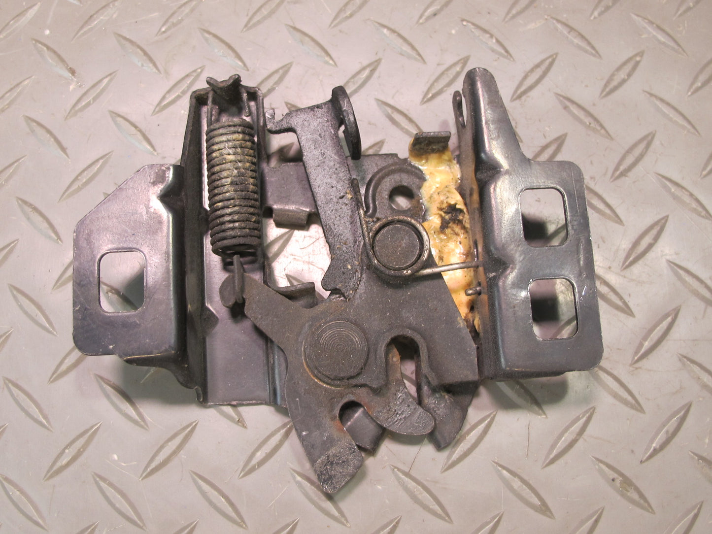 97-04 Chevrolet Corvette C5 Set of 2 Front Left Right Hood Lock Latch OEM