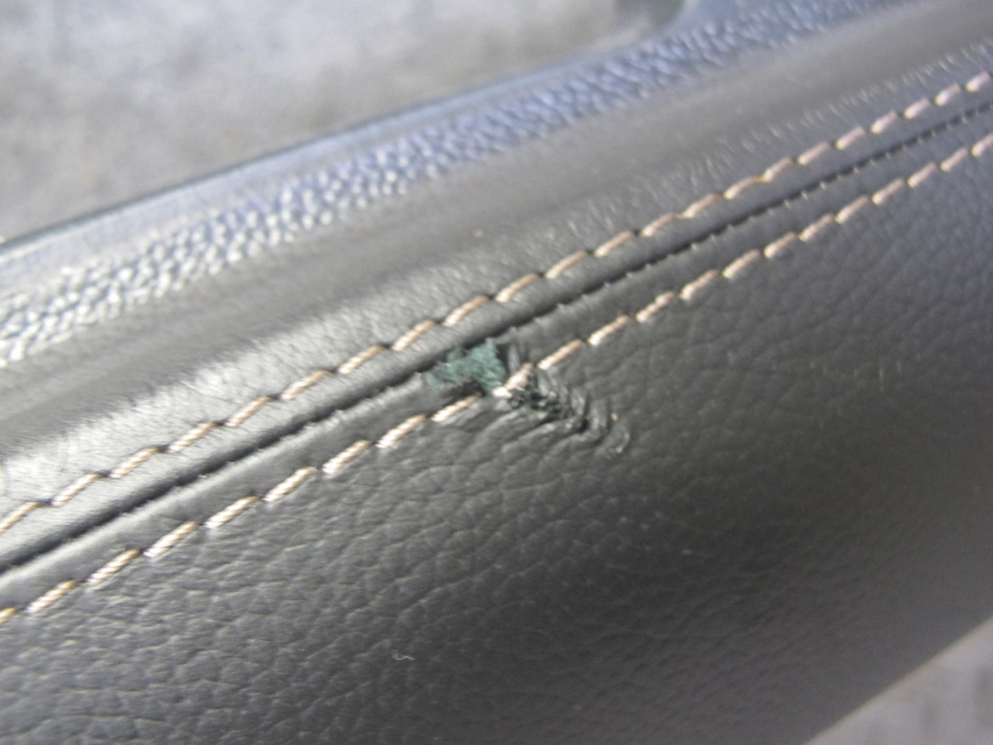 2012-2014 Cadillac Escalade Platinum Dash Instrument Panel Cover 22845823