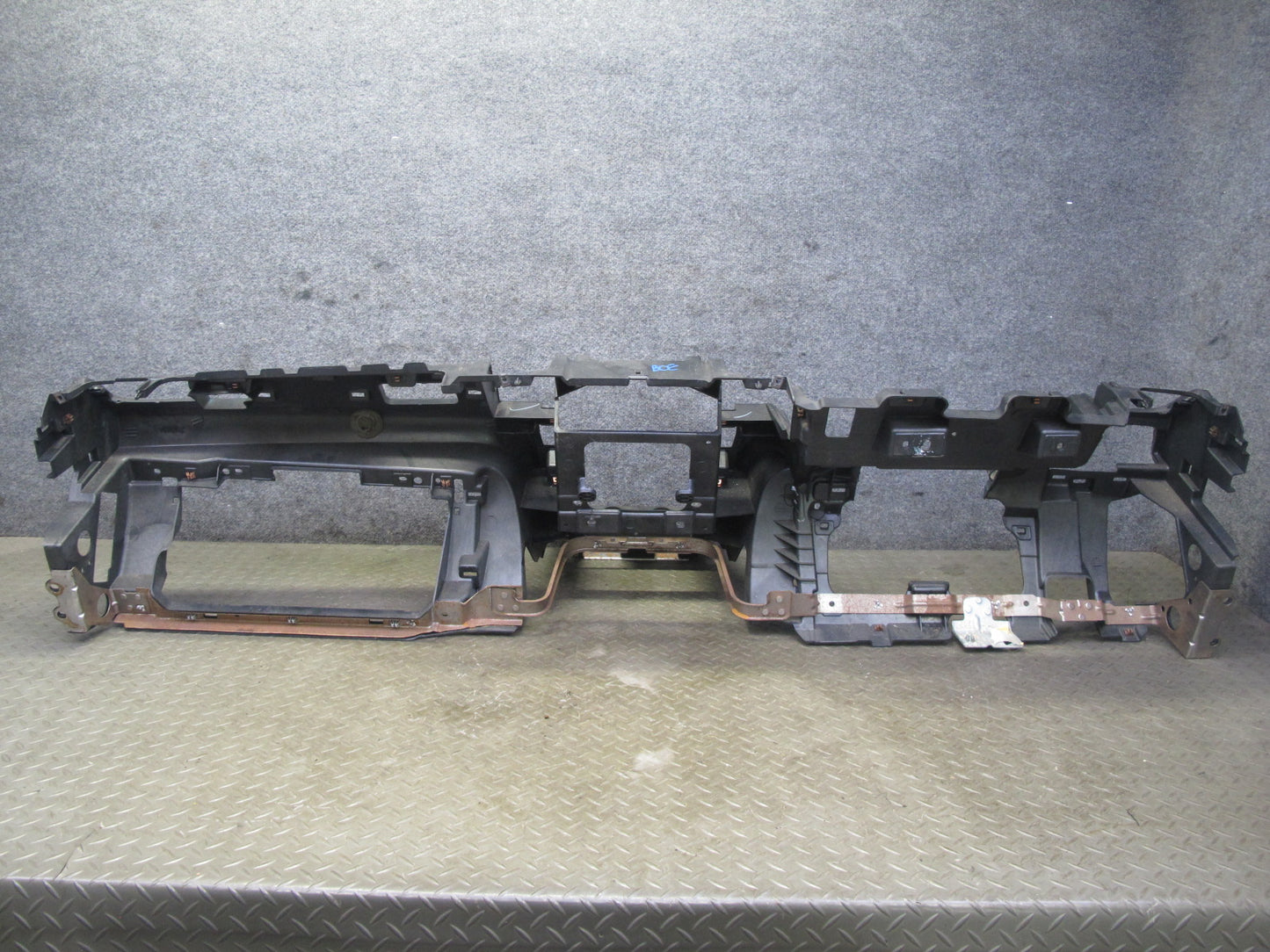 2012-2014 Cadillac Escalade Platinum Dash Instrument Panel Cover 22845823