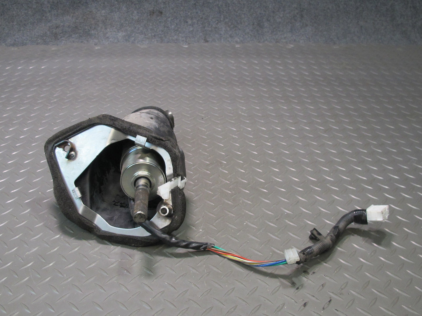 2003-2007 Lexus UZJ100L LX470 Steering U Joint Linkage Shaft Motor Boot Set