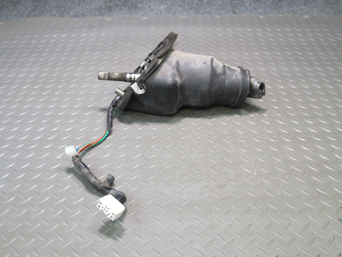 2003-2007 Lexus UZJ100L LX470 Steering U Joint Linkage Shaft Motor Boot Set