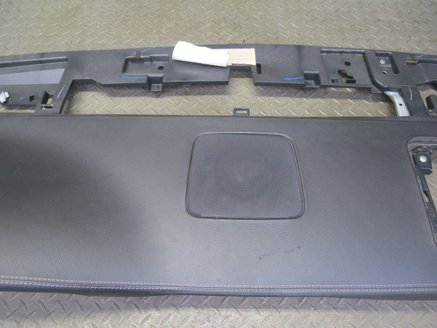 13-14 Cadillac Escalade Platinum Dash Instrument Panel Upper Leather Trim Cover