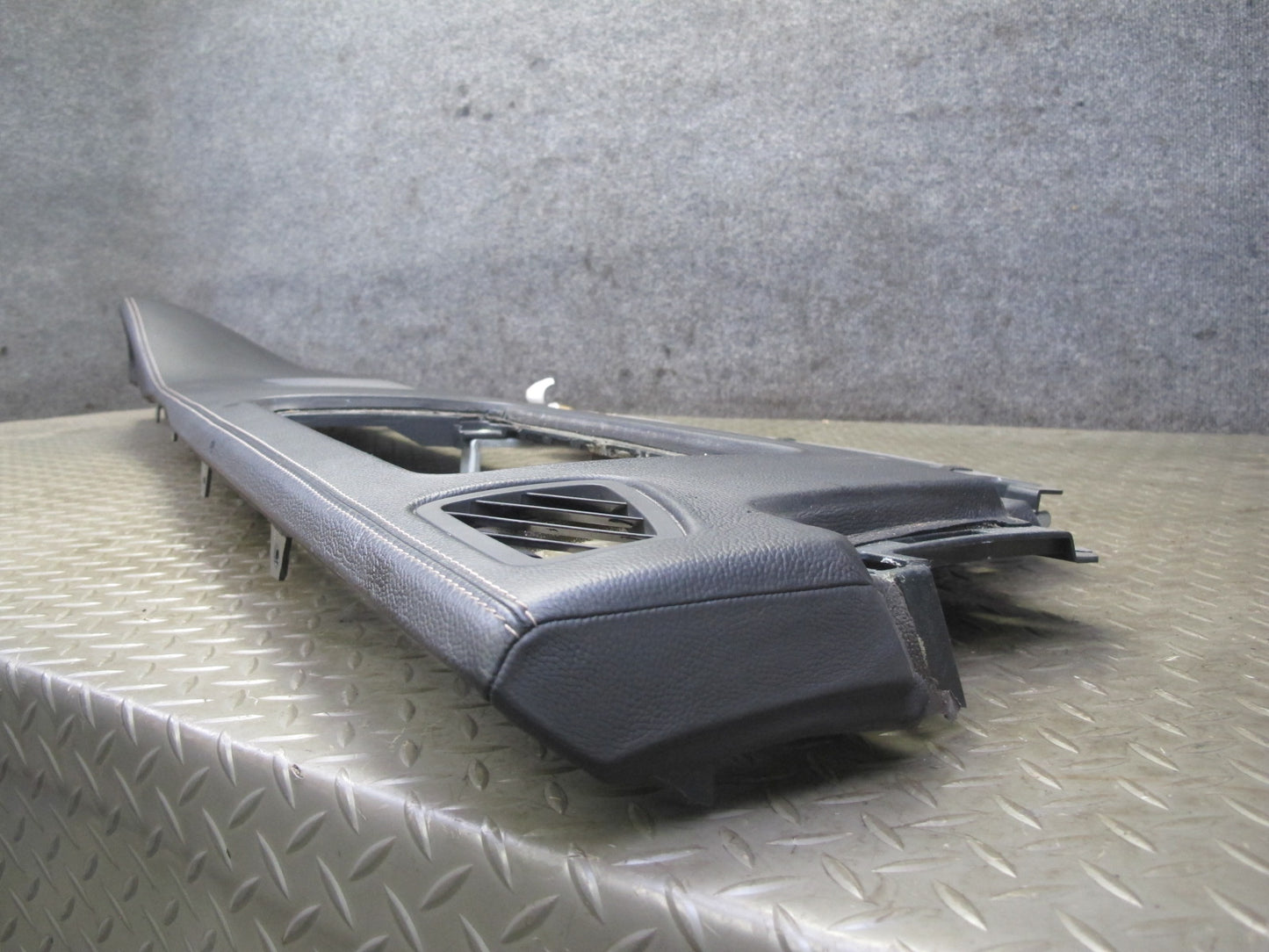 13-14 Cadillac Escalade Platinum Dash Instrument Panel Upper Leather Trim Cover