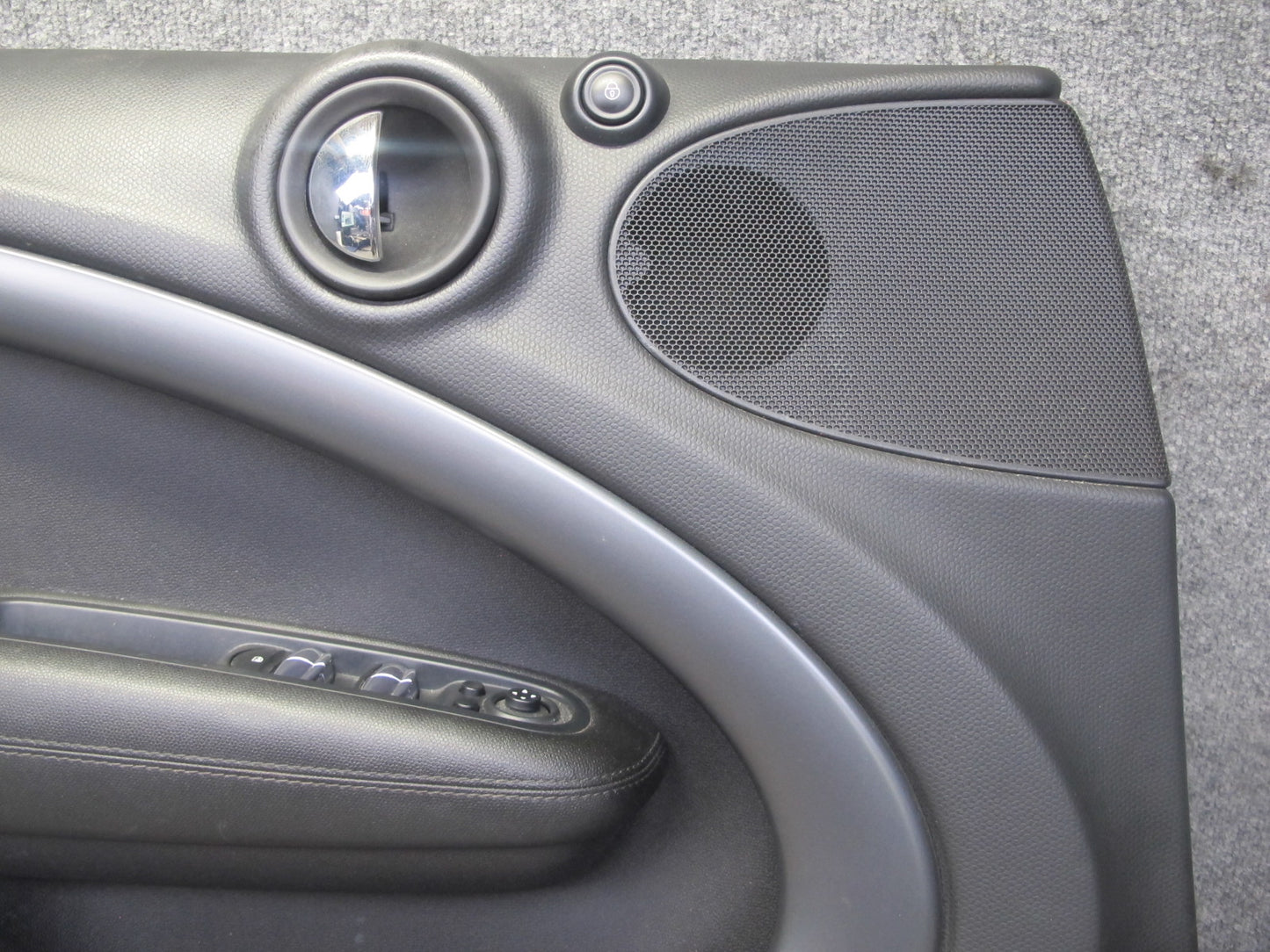 13-15 Mini Cooper S R60 Countryman Set of 2 Front Door Interior Trim Panel OEM