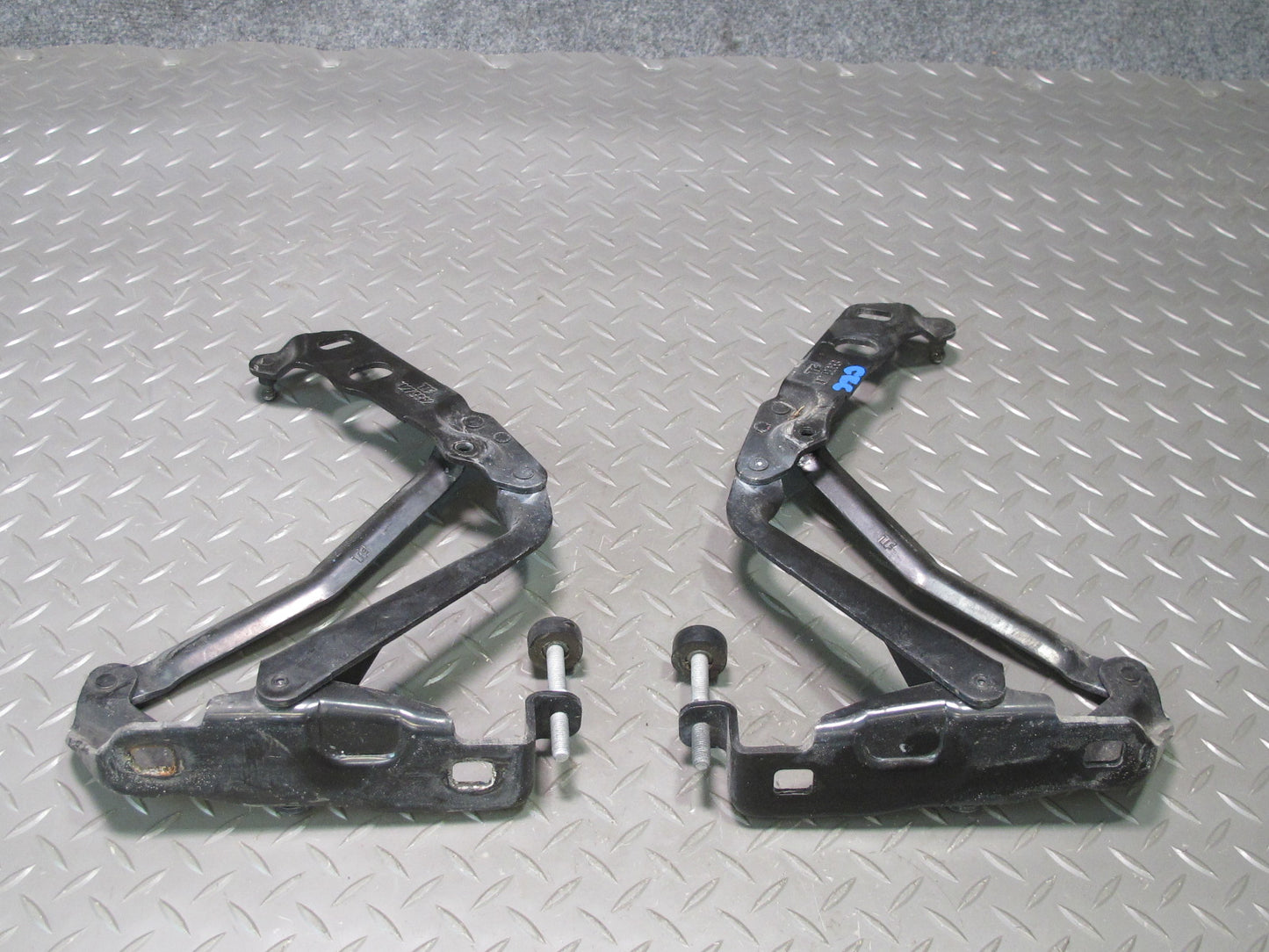 97-04 Chevrolet Corvette C5 Front Left & Right Side Hood Hinge Set OEM