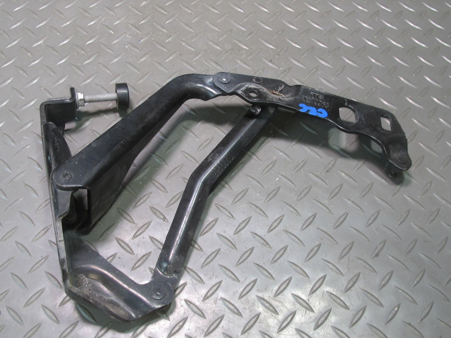 97-04 Chevrolet Corvette C5 Front Left & Right Side Hood Hinge Set OEM