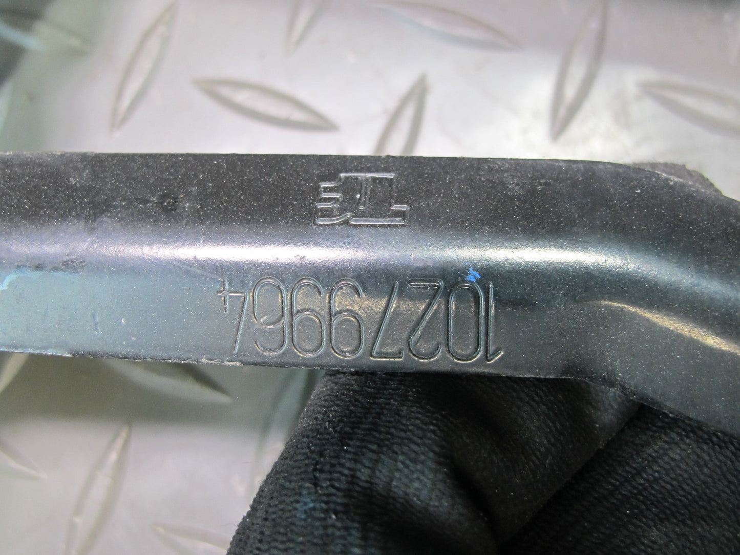 97-04 Chevrolet Corvette C5 Front Left & Right Side Hood Hinge Set OEM