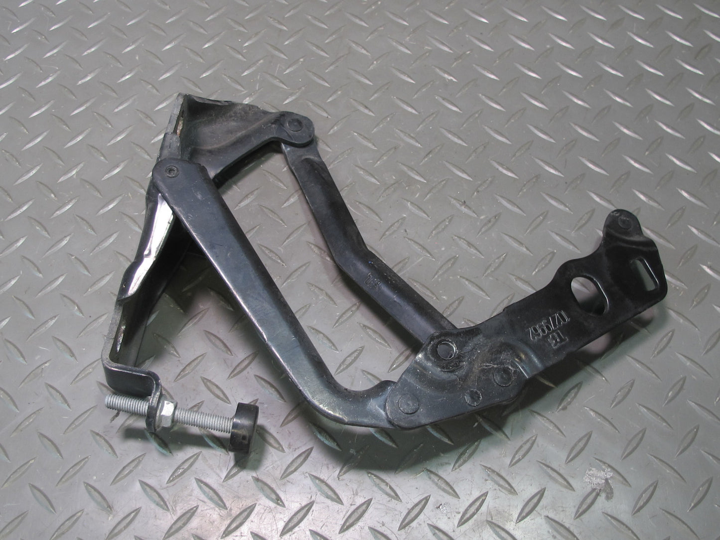 97-04 Chevrolet Corvette C5 Front Left & Right Side Hood Hinge Set OEM