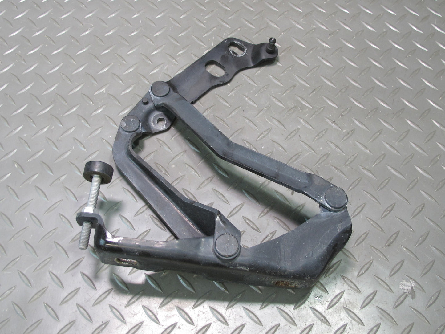 97-04 Chevrolet Corvette C5 Front Left & Right Side Hood Hinge Set OEM