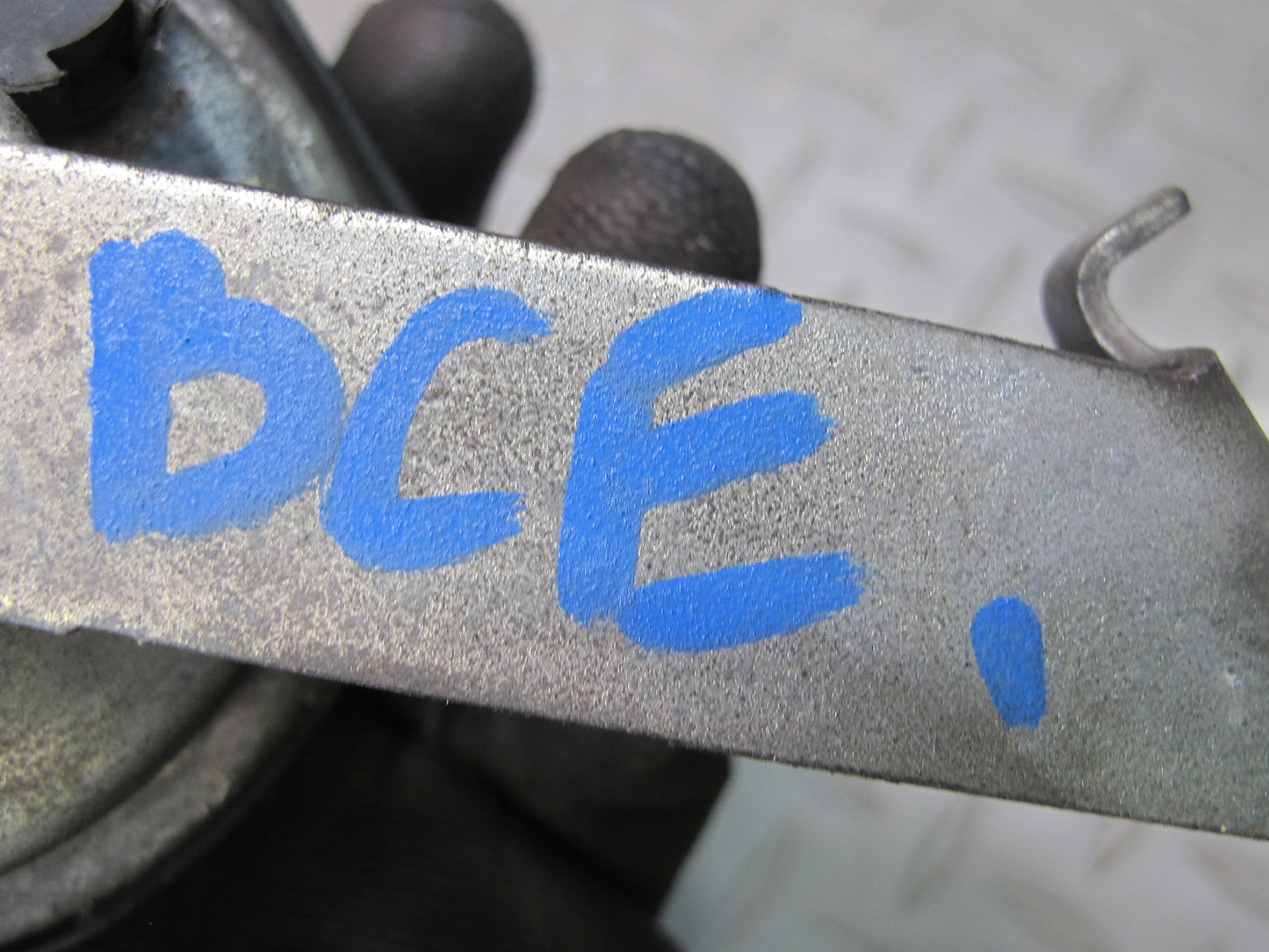 2007-2014 Cadillac Escalade High & Low Tone Note Pitch Horn Signal