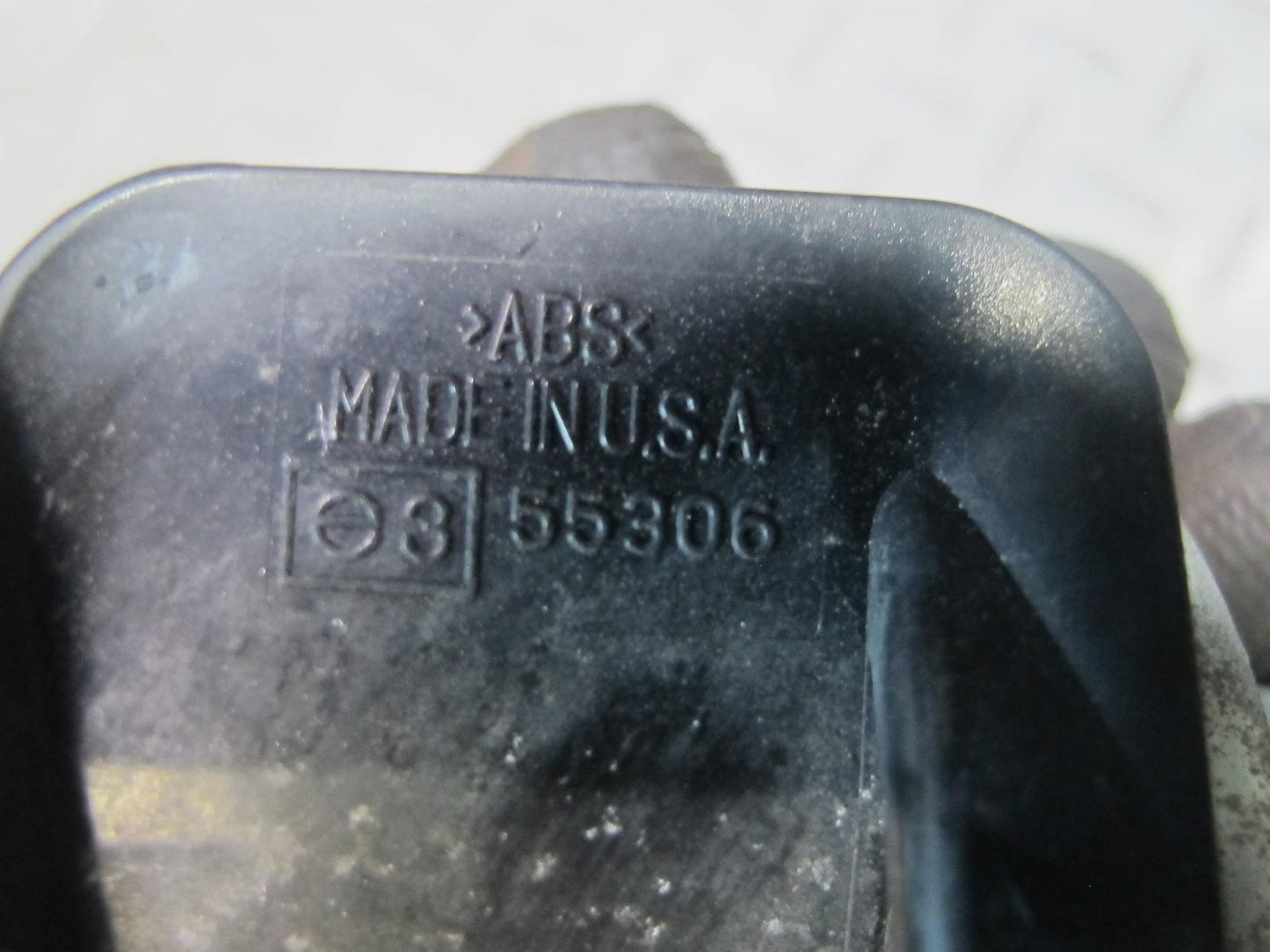 2007-2014 Cadillac Escalade High & Low Tone Note Pitch Horn Signal