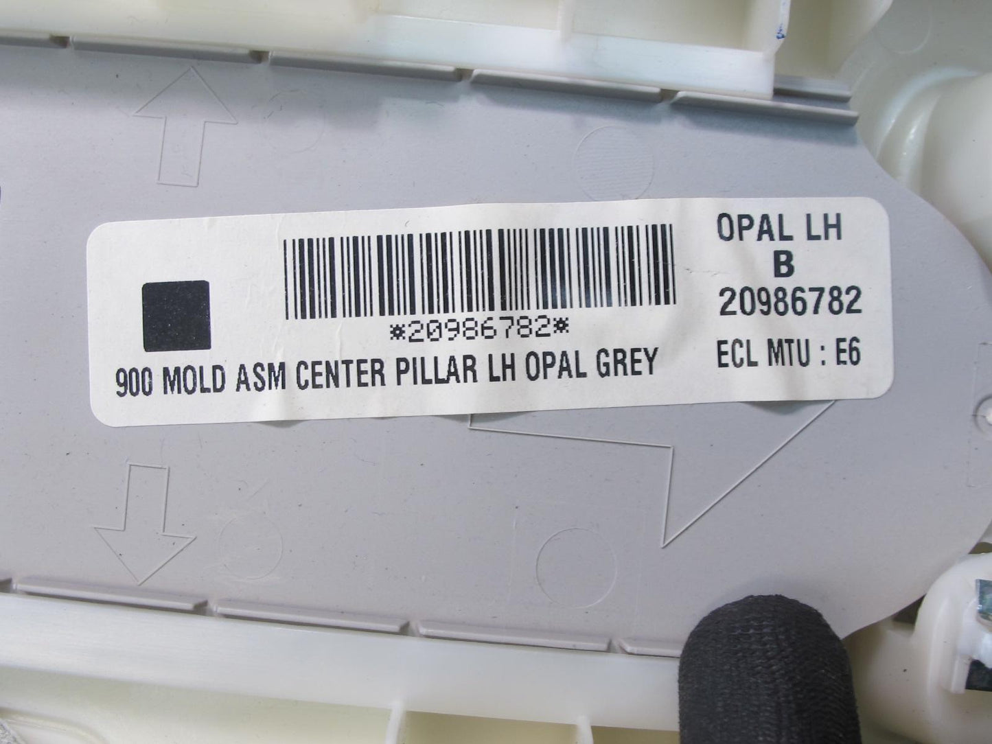 2007-2014 Cadillac Escalade Interior B Pillar Upper Trim Cover Panel Set of 2