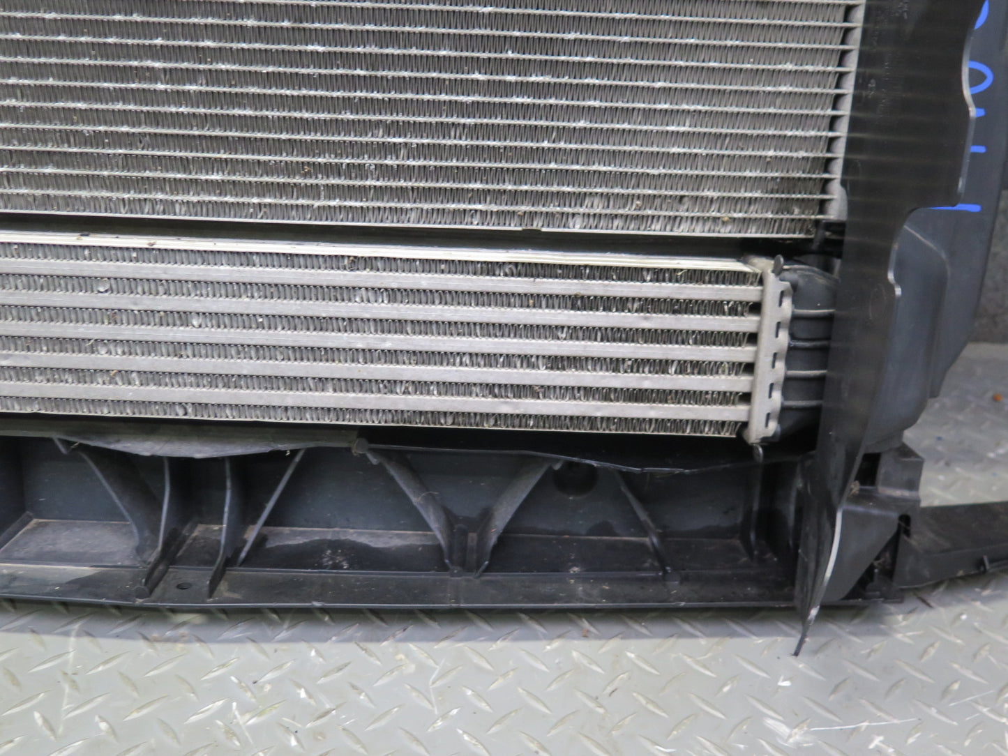 11-15 Mini Cooper S R60 R61 AWD A/T Engine Radiator Condenser Oil Cooler Fan Set