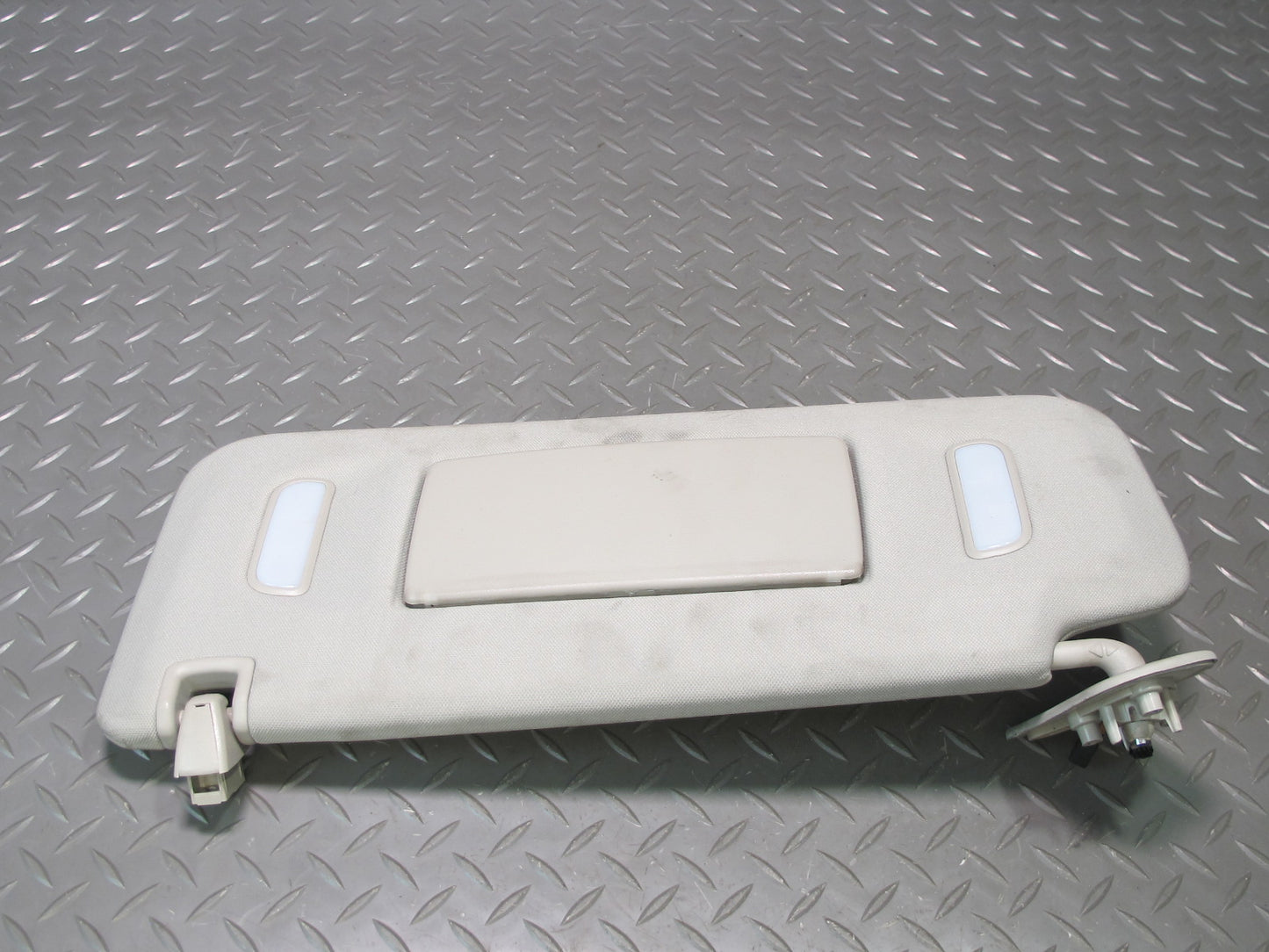 2007-2014 Cadillac Escalade Front Left & Right Sun Visor Set of 2