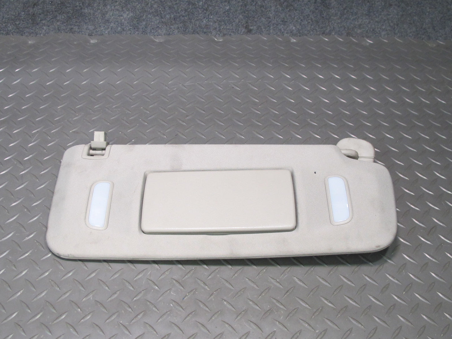 2007-2014 Cadillac Escalade Front Left & Right Sun Visor Set of 2