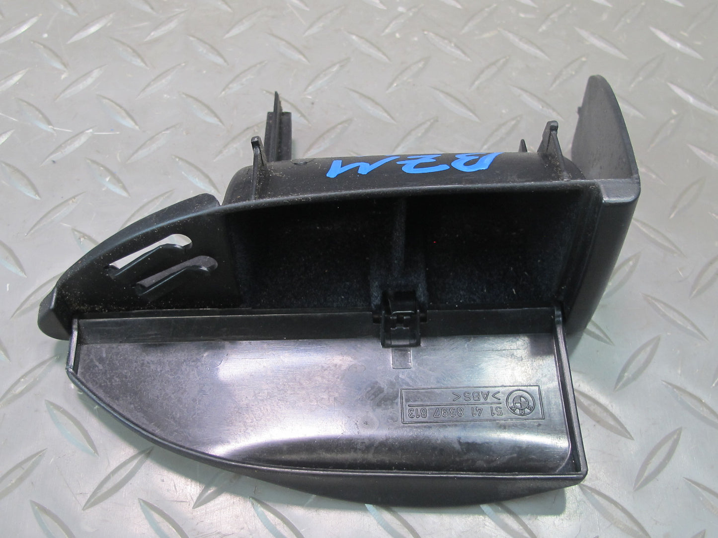 96-02 BMW E36/7 Z3 Left Driver Door Coin Box Storage Holder Black 8397813 OEM