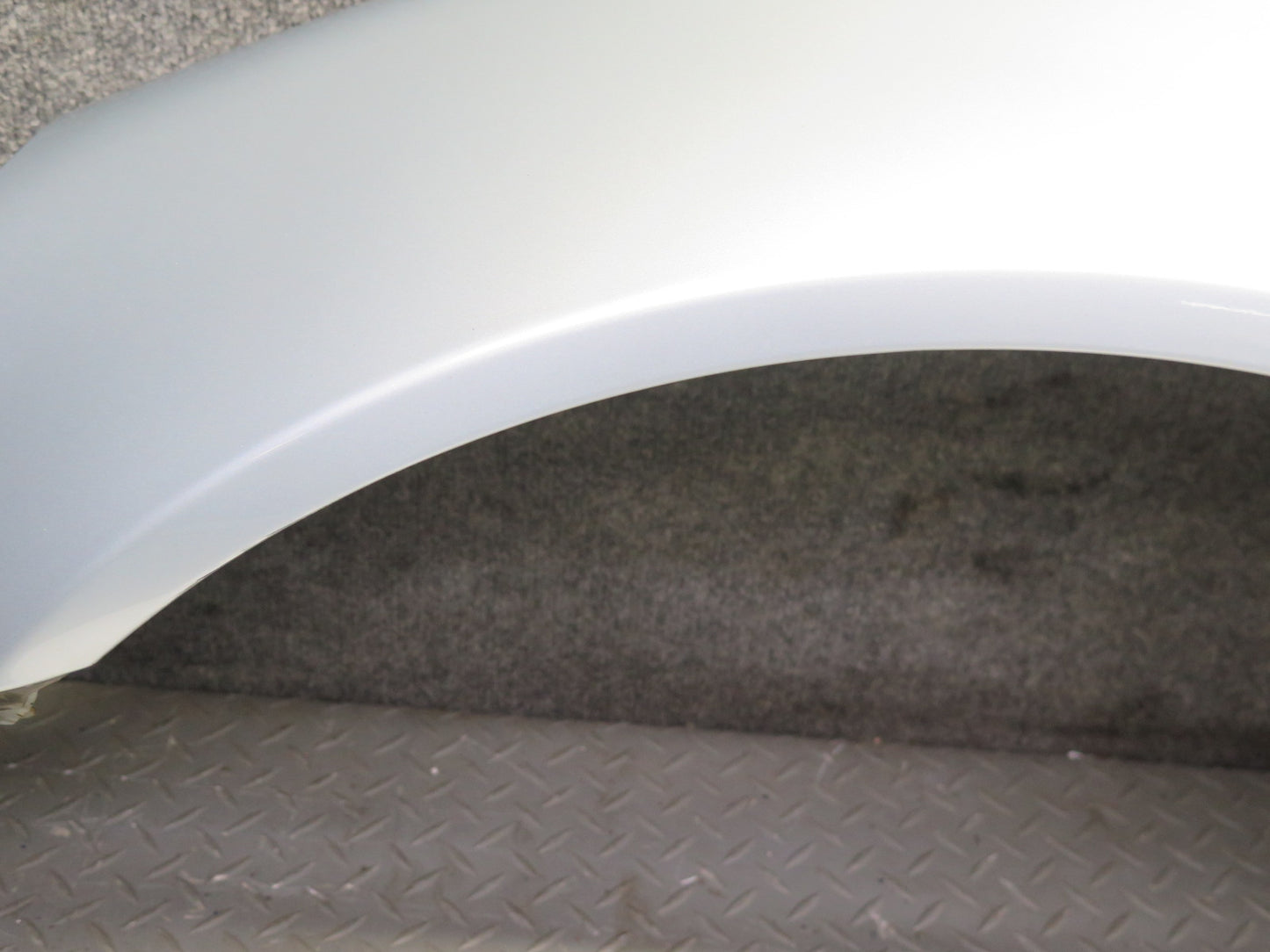 06-11 Mercedes R171 SLK55 AMG Front Left Fender Shell Panel Silver OEM