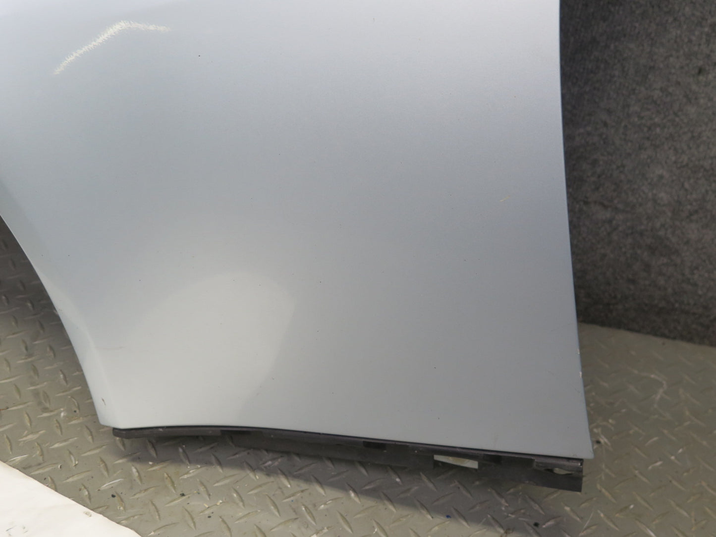 06-11 Mercedes R171 SLK55 AMG Front Left Fender Shell Panel Silver OEM