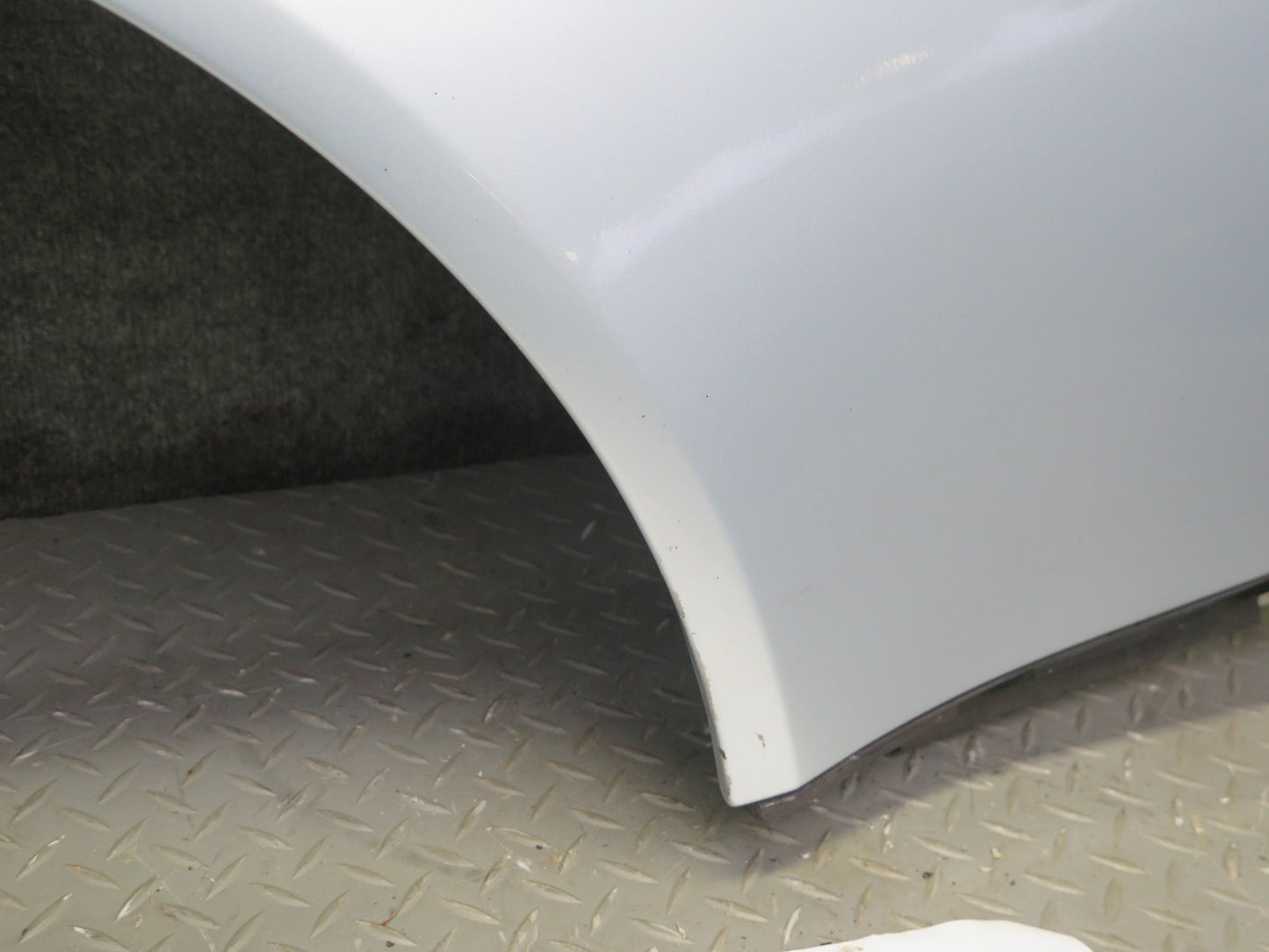 06-11 Mercedes R171 SLK55 AMG Front Left Fender Shell Panel Silver OEM