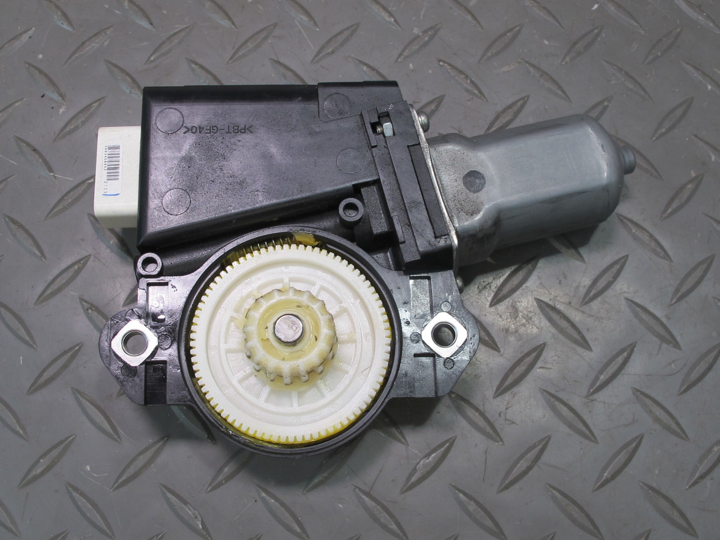 2007-2014 Cadillac Escalade Sunroof Motor Drive Unit 471701-10070