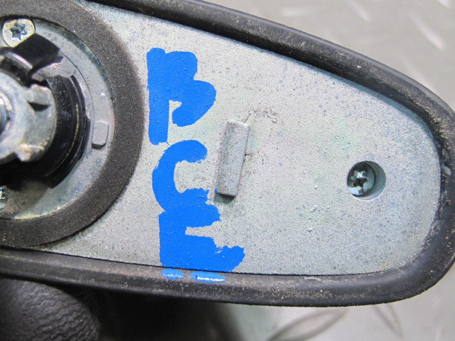 2011-2014 Cadillac Escalade Roof Shark FIN Antenna 20791465