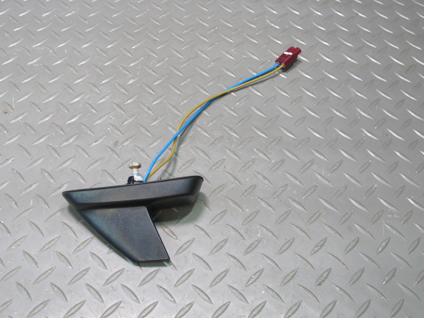 2011-2014 Cadillac Escalade Roof Shark FIN Antenna 20791465