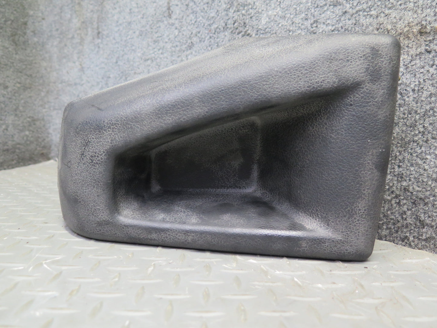 2003-2009 Hummer H2 Front Bumper Panel Cover W/ Fog Lamp Light Assembly