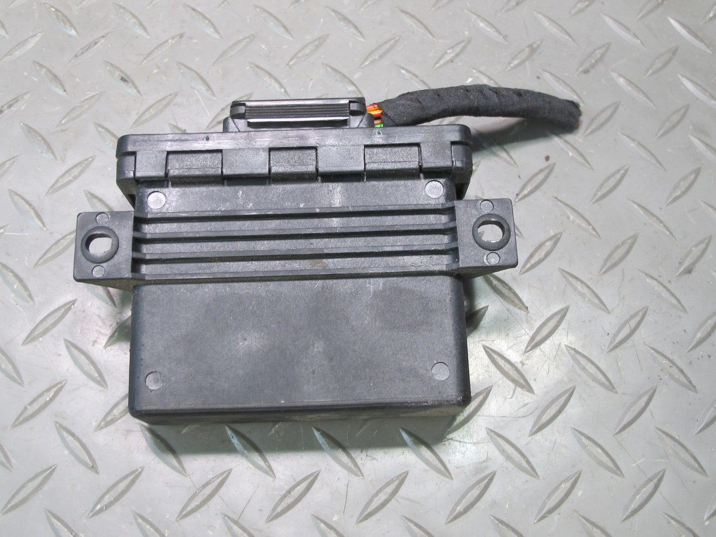 81-85 Mercedes R107 380SL Idle Speed Control Module 0025450132 OEM