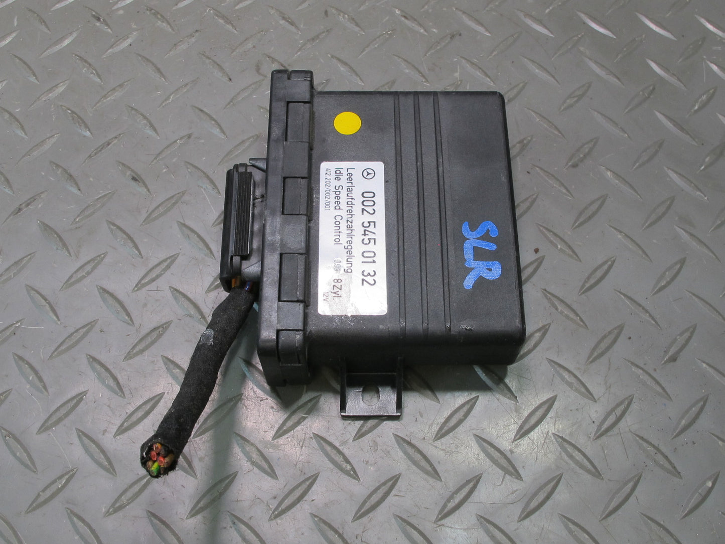 81-85 Mercedes R107 380SL Idle Speed Control Module 0025450132 OEM