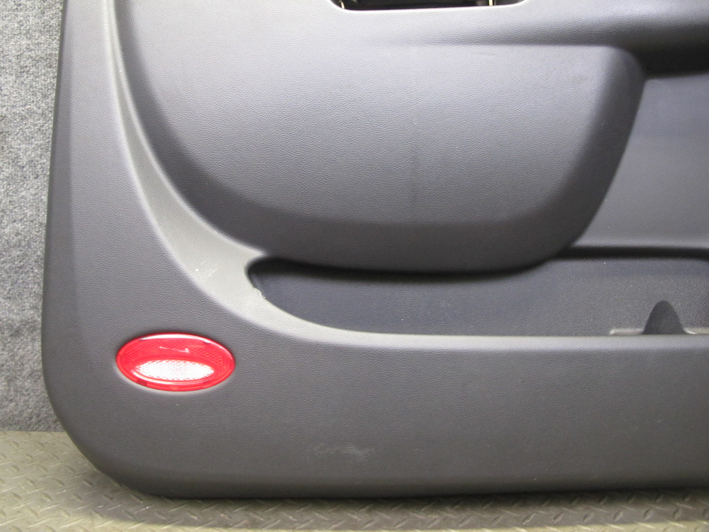 2010-2014 Cadillac Escalade Front Left & Right Door Interior Trim Panel Set of 2