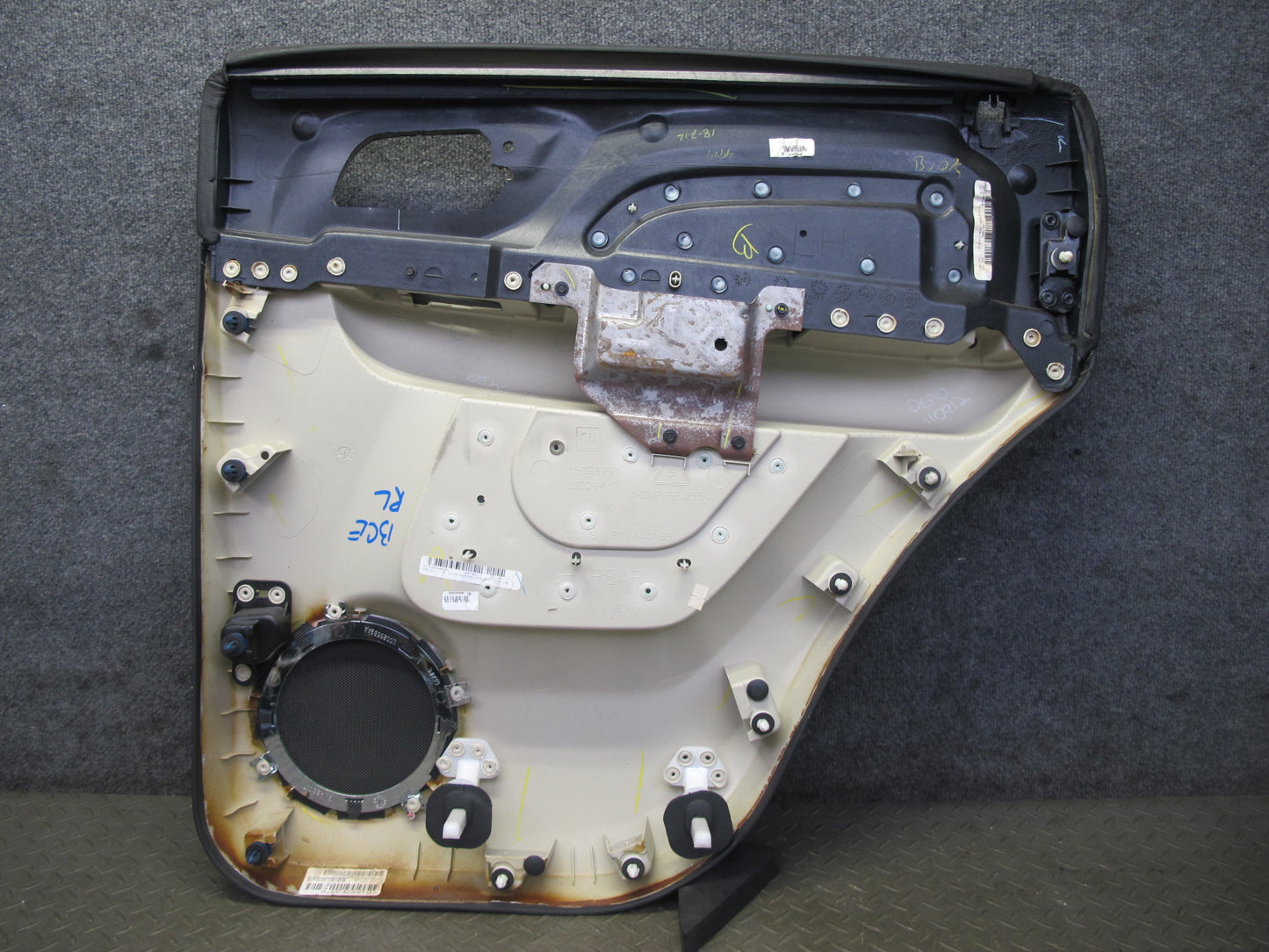 2010-2014 Cadillac Escalade Rear Left & Right Door Interior Trim Panel Set of 2