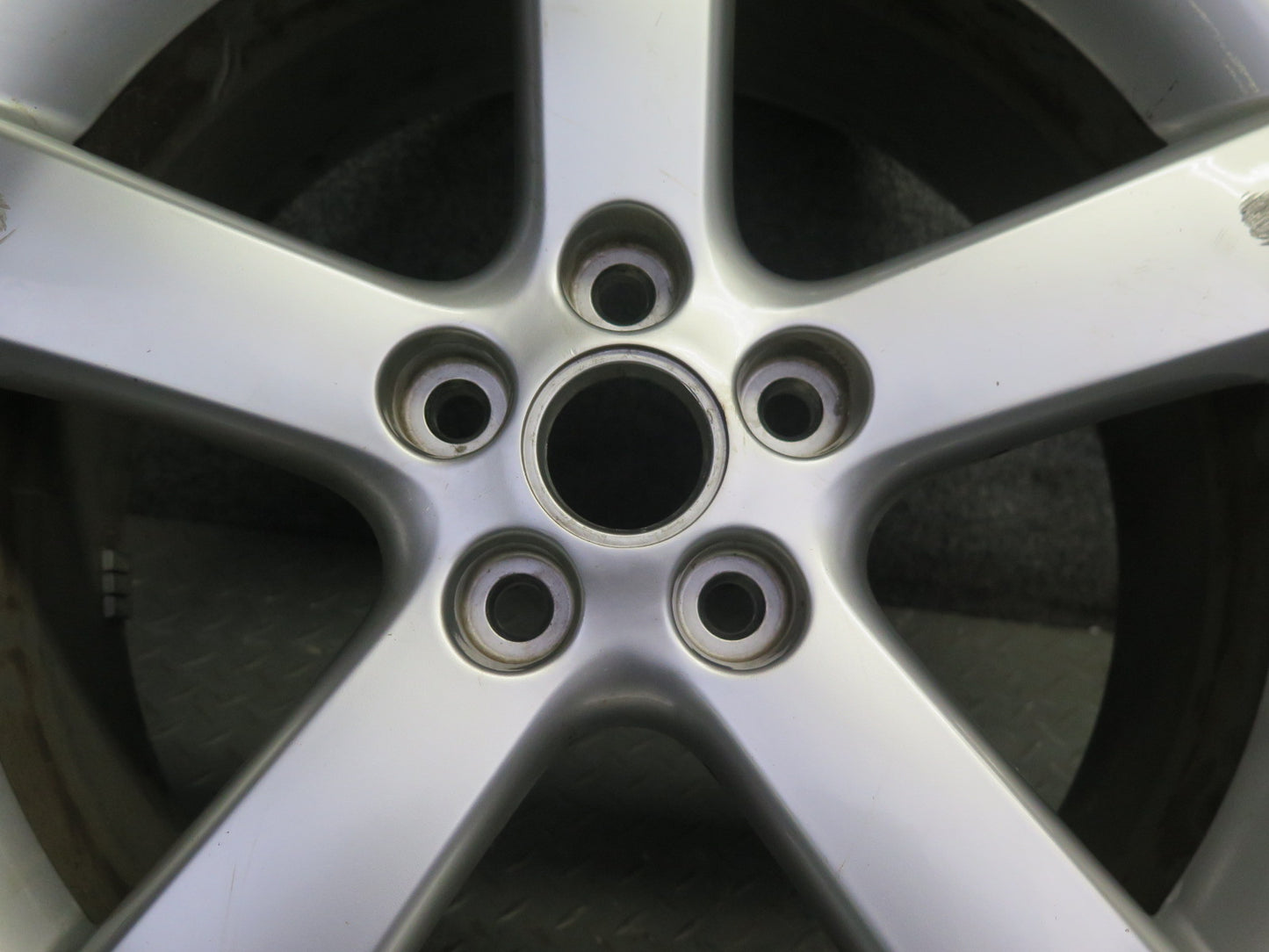 06-09 Pontiac Solstice Factory 18" R18 Alloy Wheel Rim 18x8J ET55 OEM