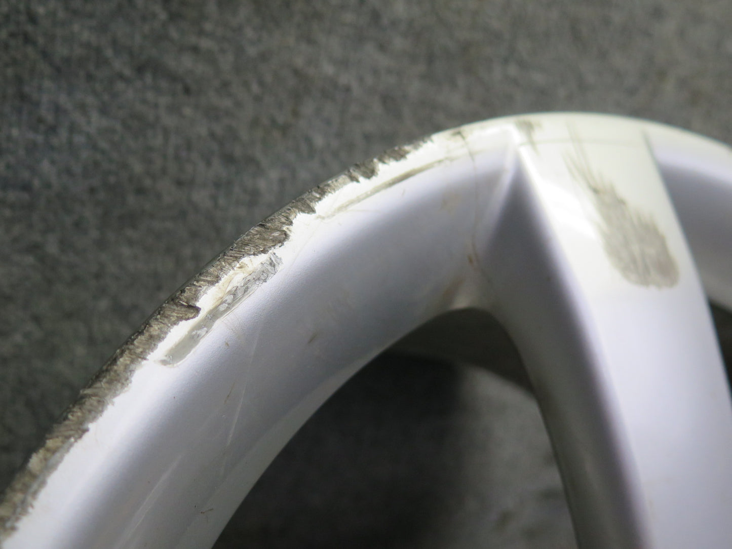 06-09 Pontiac Solstice Factory 18" R18 Alloy Wheel Rim 18x8J ET55 OEM