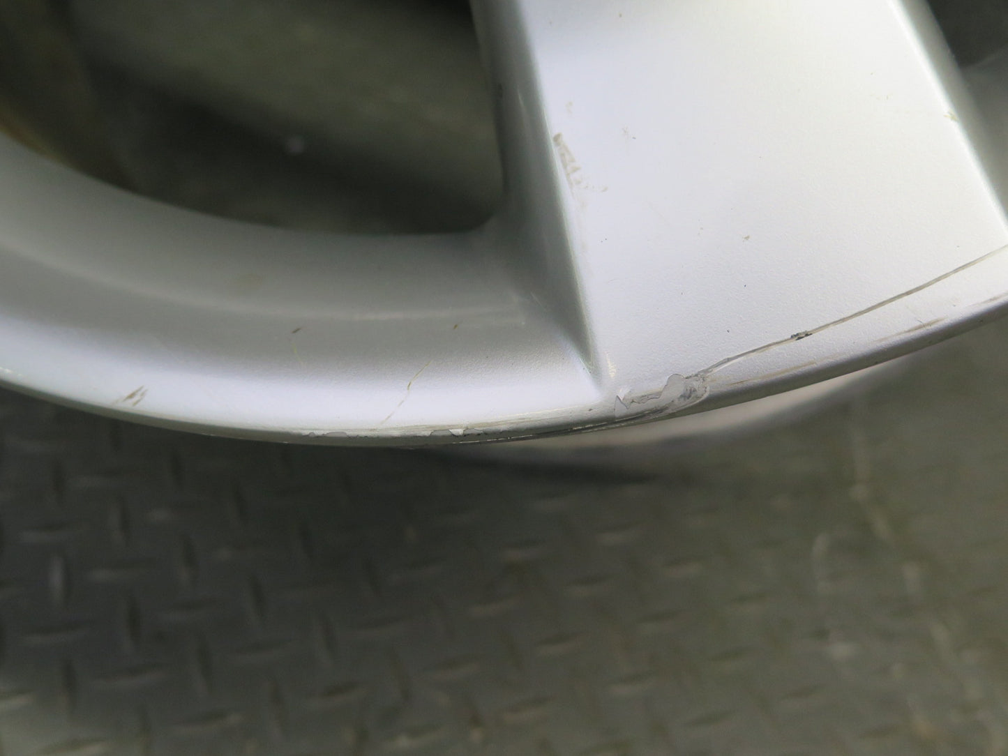 06-09 Pontiac Solstice Factory 18" R18 Alloy Wheel Rim 18x8J ET55 OEM