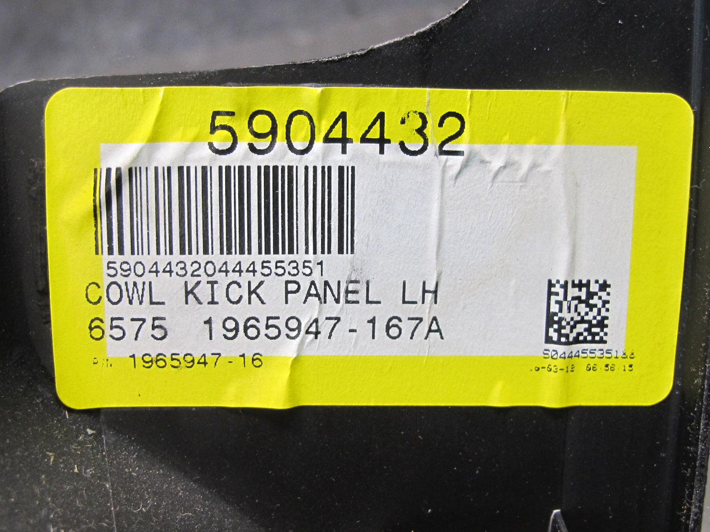 2007-2014 Cadillac Escalade Front Cowl Kick Trim Cover Panel Set of 2