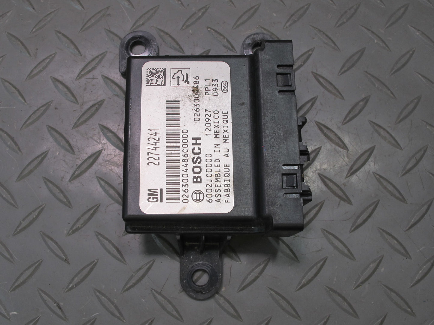 2010-2014 Cadillac Escalade Rear Park Assist Control Module 22744241