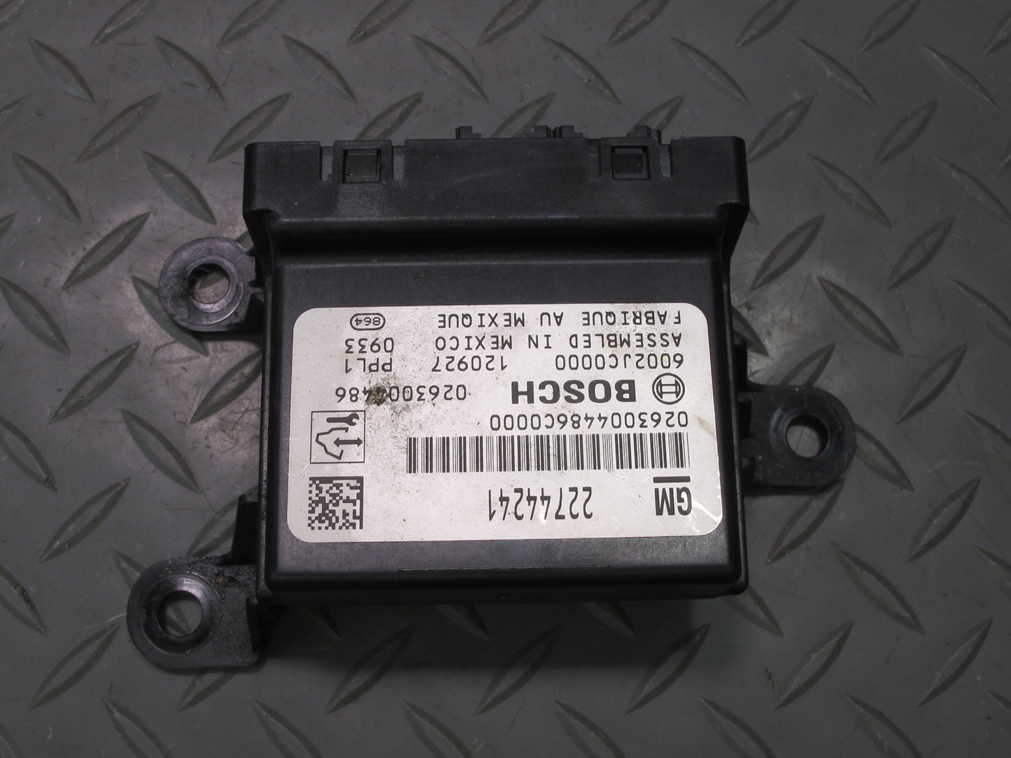 2010-2014 Cadillac Escalade Rear Park Assist Control Module 22744241