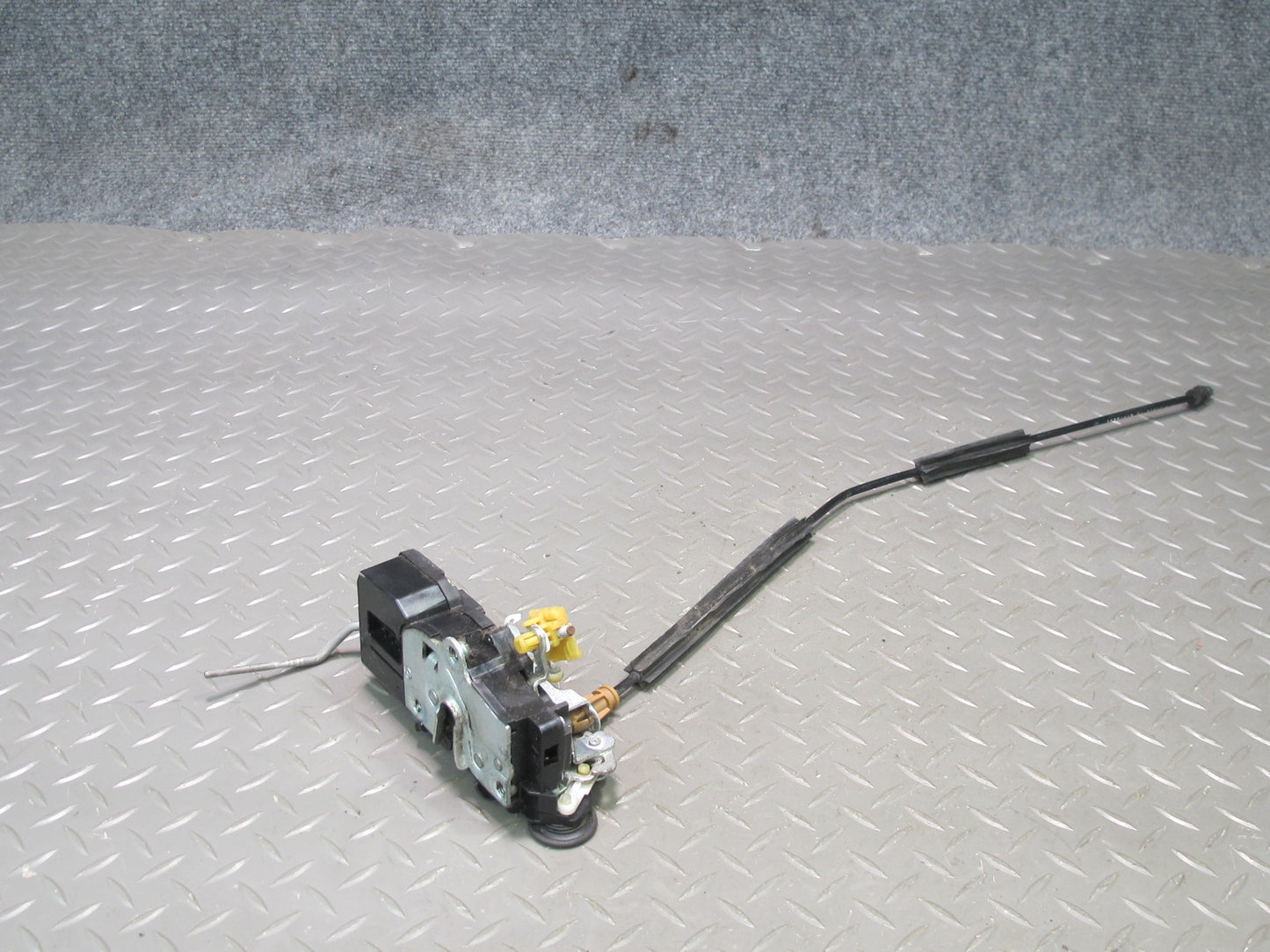 2009-2014 Cadillac Escalade Rear Right Door Lock Latch Actuator