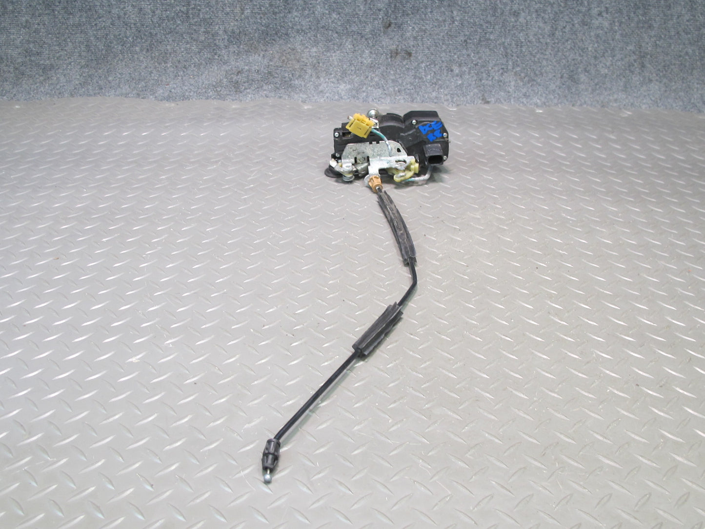 2009-2014 Cadillac Escalade Rear Right Door Lock Latch Actuator