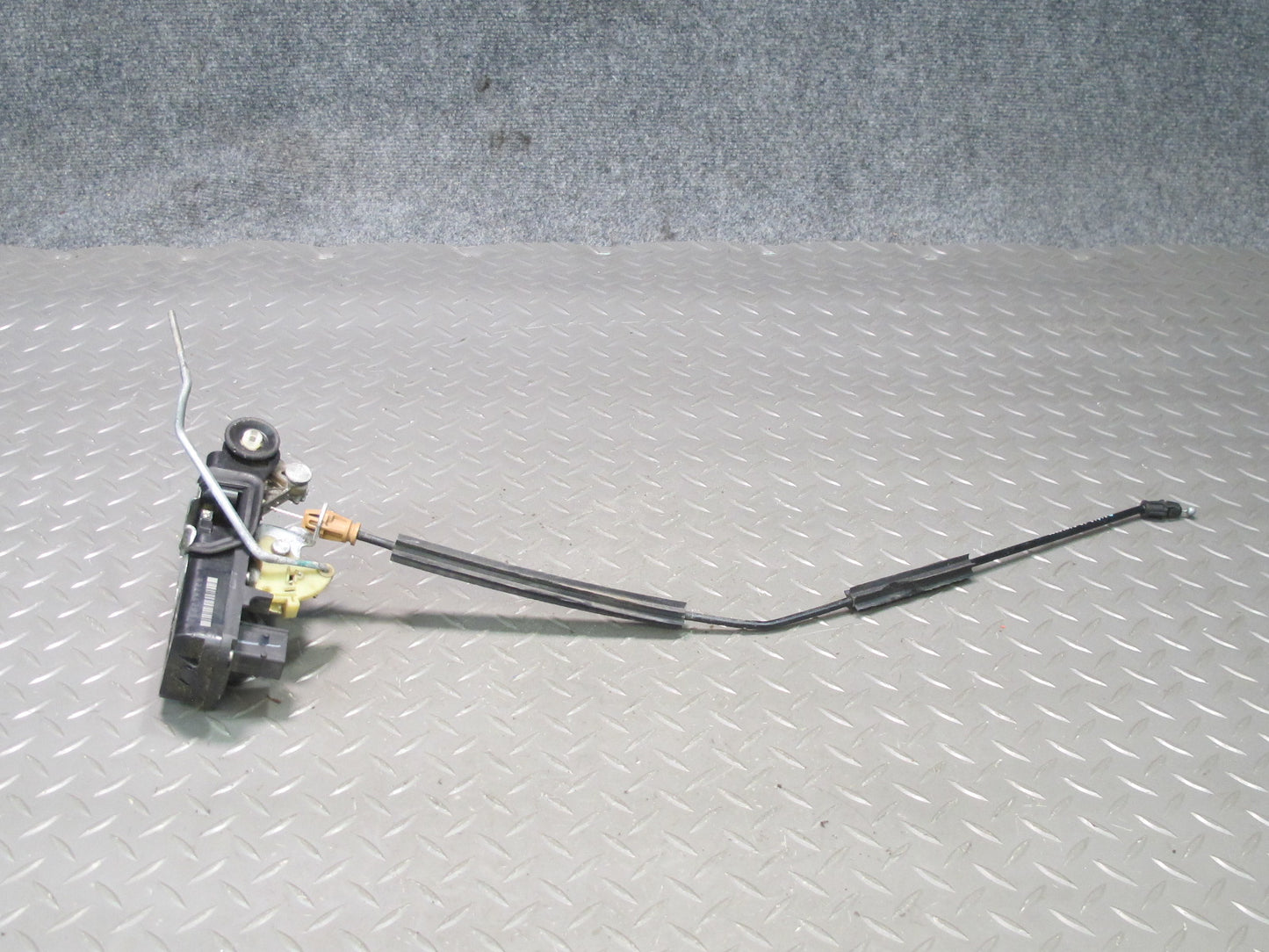 2009-2014 Cadillac Escalade Rear Right Door Lock Latch Actuator