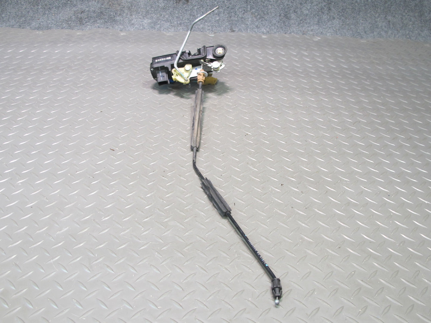 2009-2014 Cadillac Escalade Rear Right Door Lock Latch Actuator