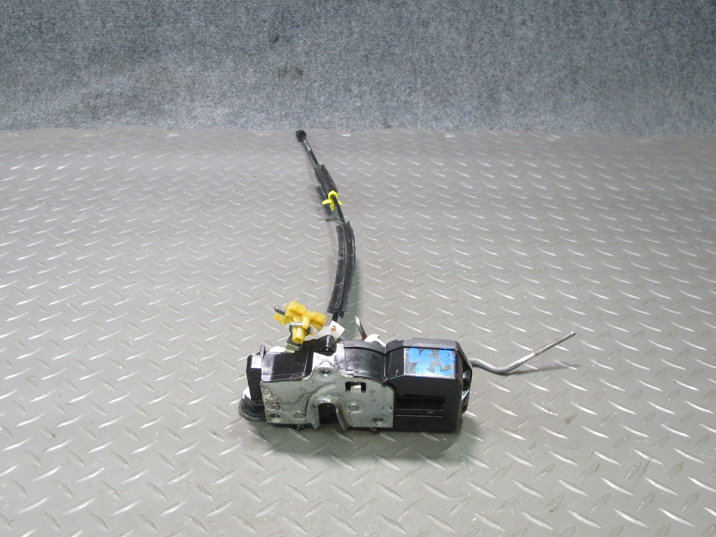 2009-2014 Cadillac Escalade Rear Left Door Lock Latch Actuator